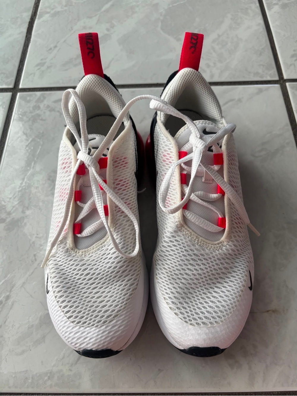 Nike Air Max 270 White/Red/Black Youth Sneakers Size 3Y